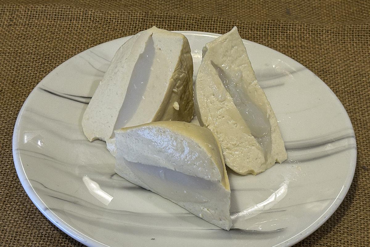 Tau Kwa with fish paste